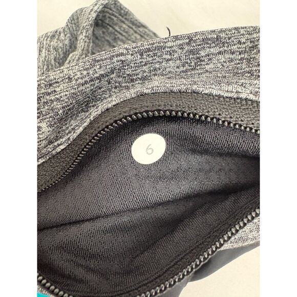 Lululemon Run Inspire Crop II Capri Pants Y2K Blue Stripes Run Yoga Size 6 Gym - Picture 6 of 10